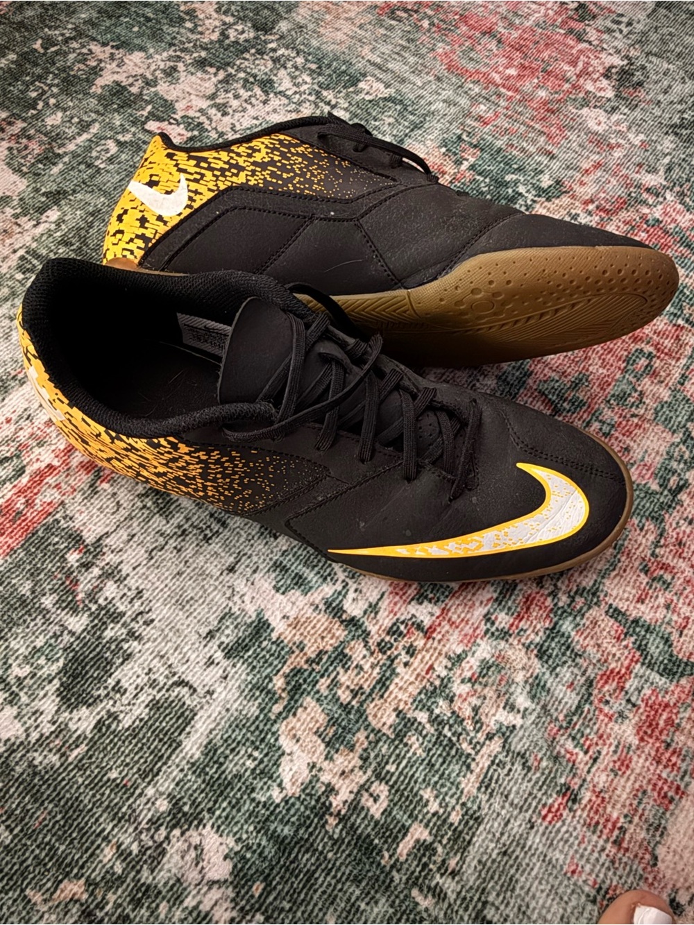 Nike Men’s Black and Yellow Indoor Training Shoes